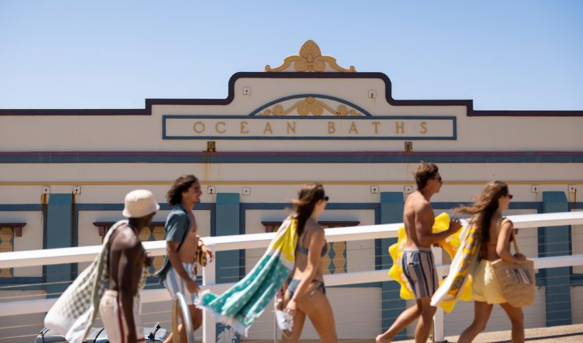 Newcastle Ocean Baths © Destination NSW