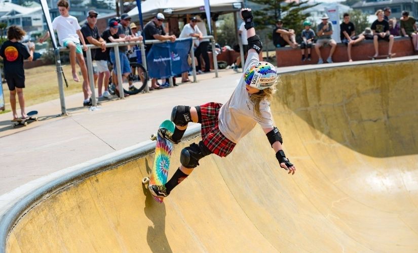 @maz.skate.surf at the Empire Park Skate Bowl, Newcastle