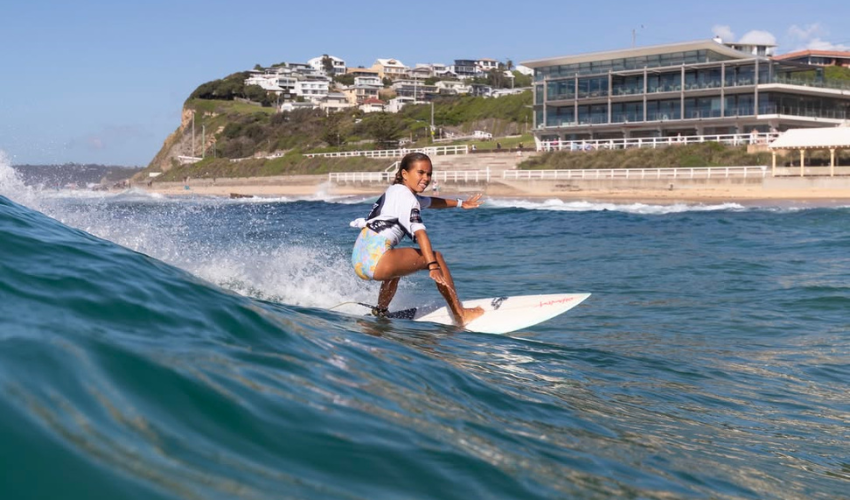 Burton Automotive Surfest, Merewether Beach
