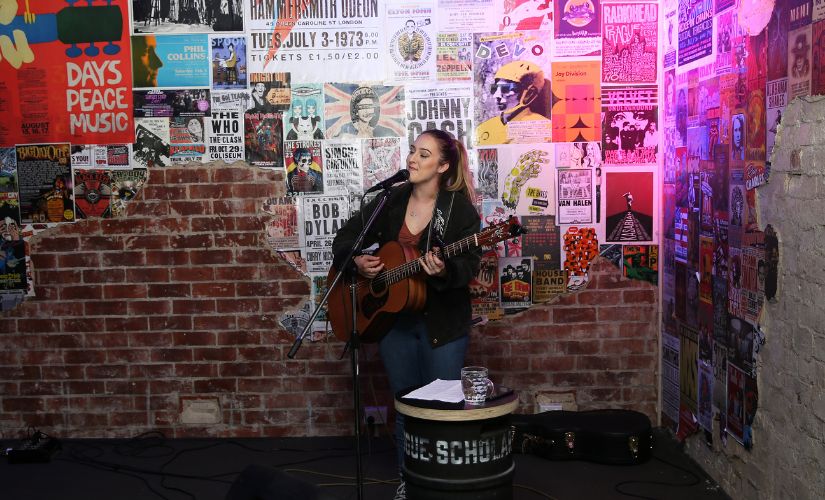 Live music at Rogue Scholar