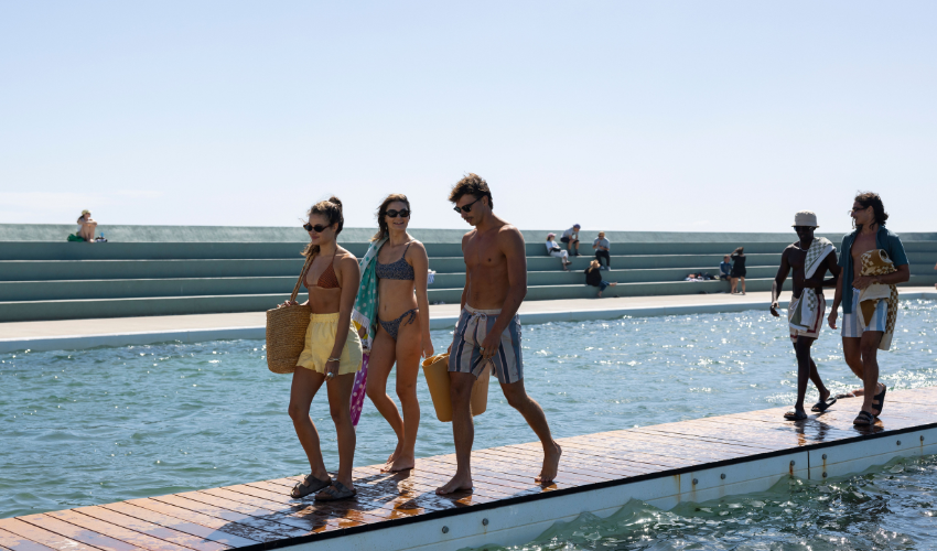 Newcastle Ocean Baths © Destination NSW