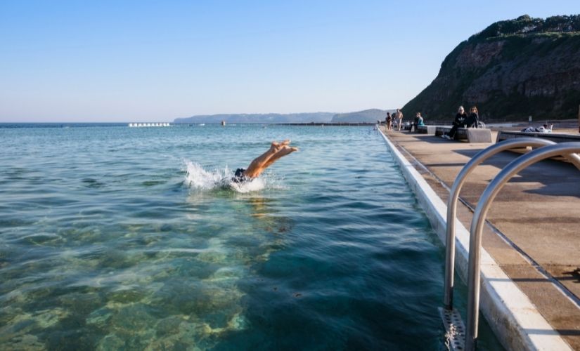 Swimming in Merewether Ocean Baths © Destination NSW